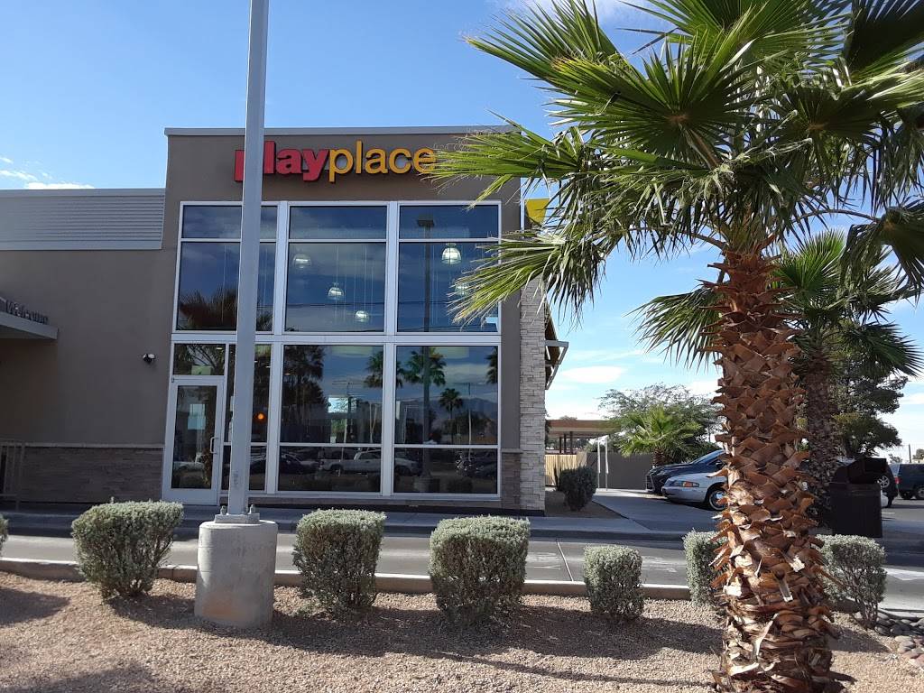 McDonalds | cafe | 7090 E 22nd St, Tucson, AZ 85710, USA | 5207471351 OR +1 520-747-1351