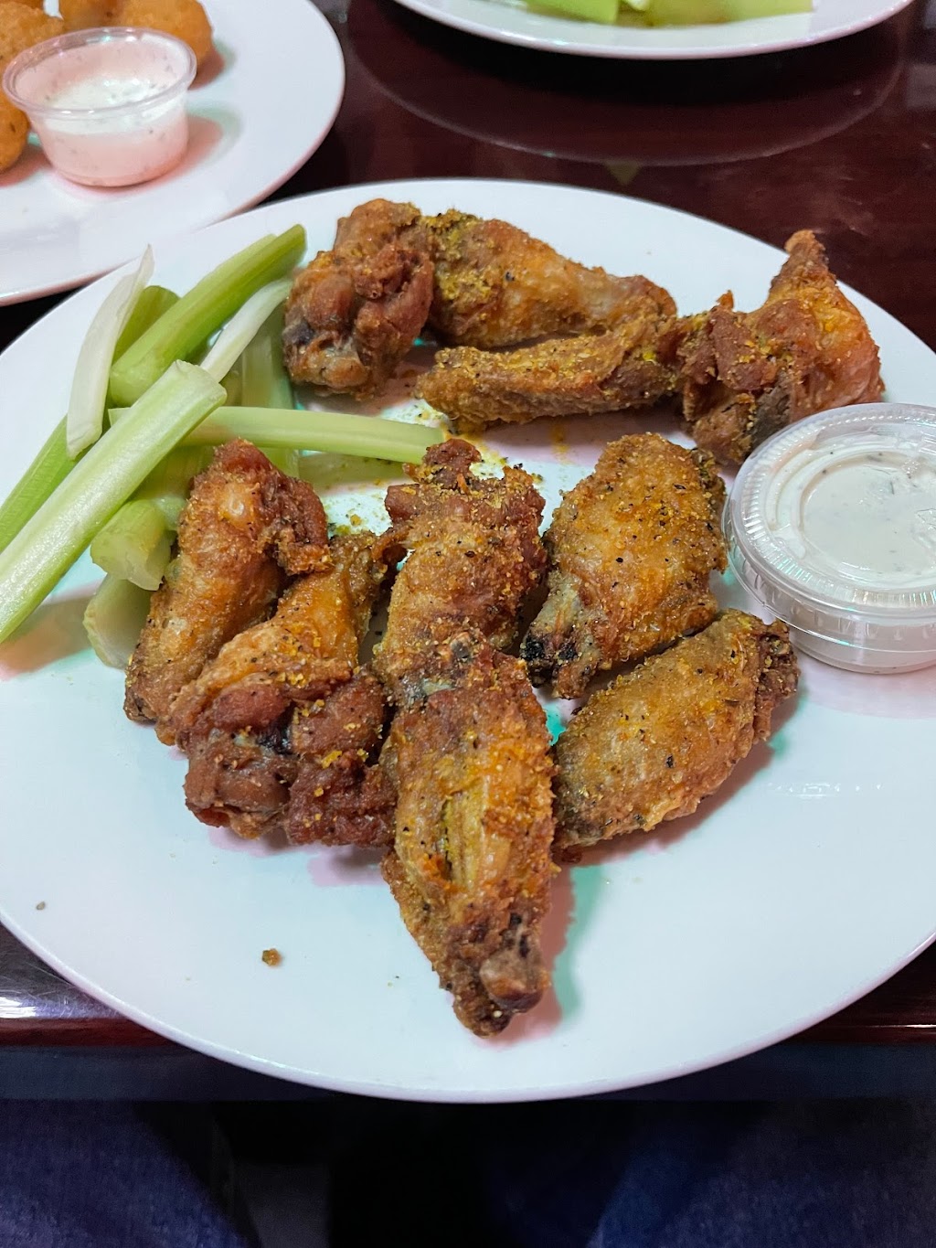 Blaneys Wings & Grill | restaurant | 7358 Parklane Rd, Columbia, SC 29223, USA | 8038346882 OR +1 803-834-6882