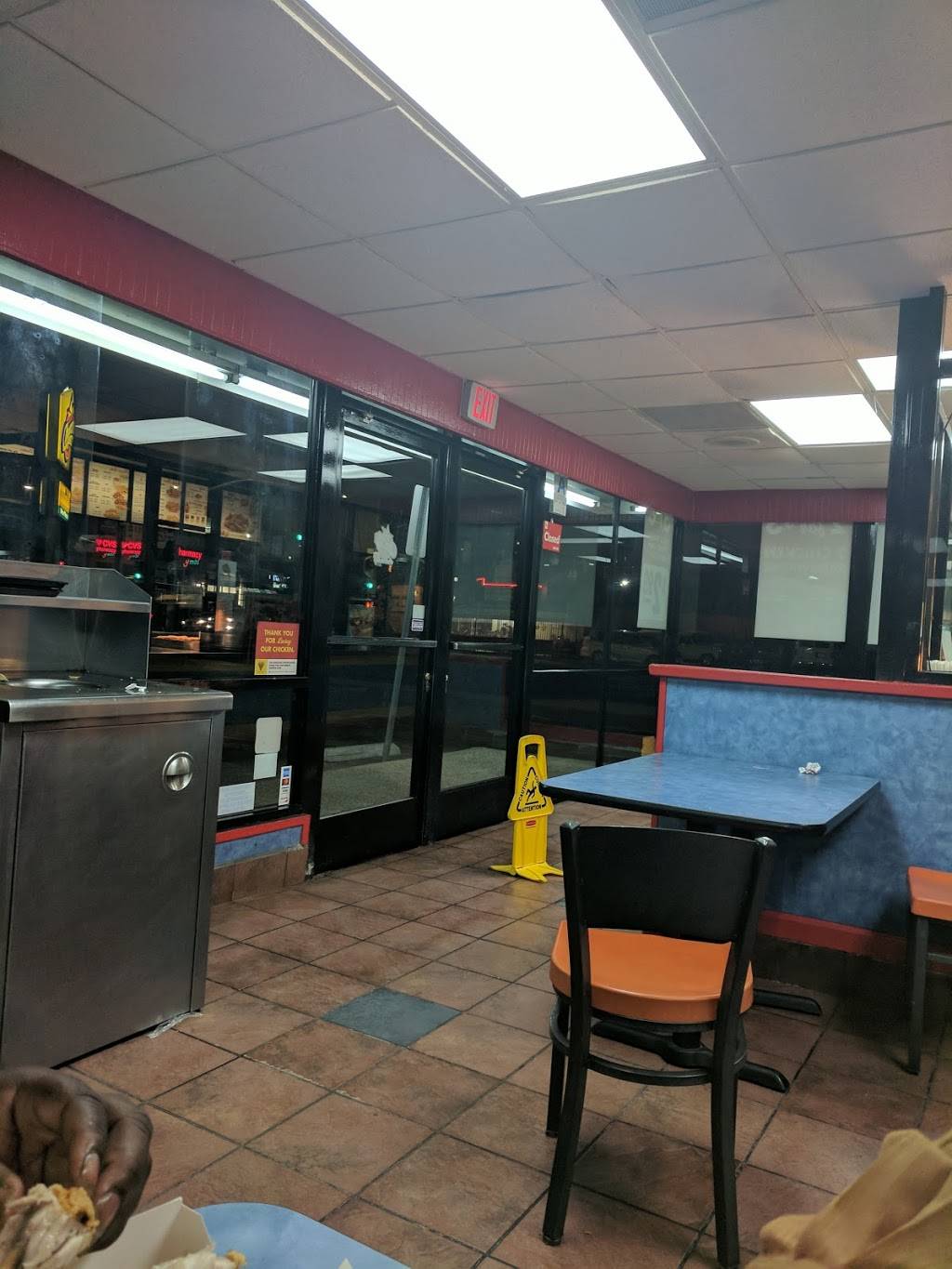 Churchs Chicken | restaurant | 2604 S Central Ave, Los Angeles, CA 90011, USA | 3232359200 OR +1 323-235-9200