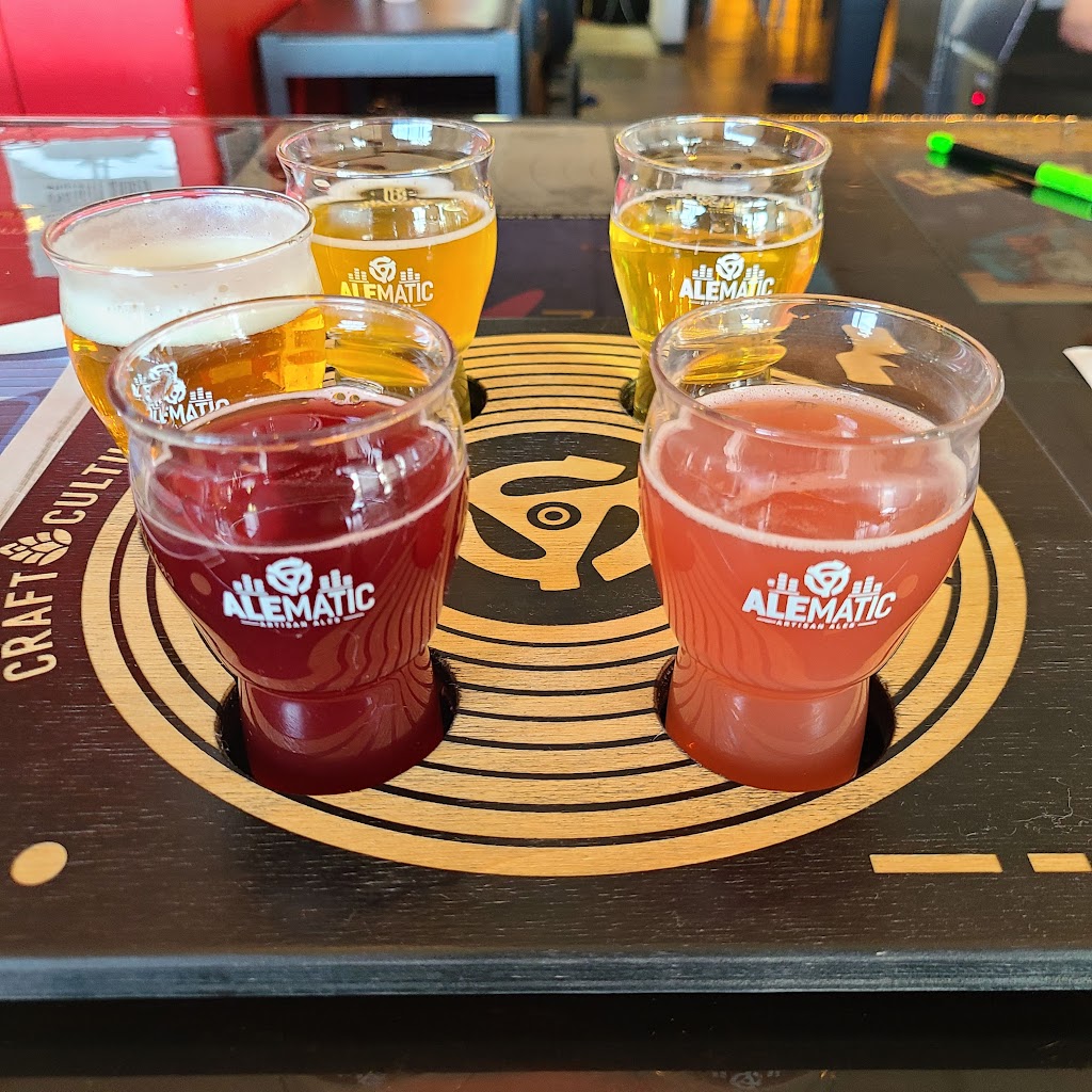 Alematic Artisan Ales | restaurant | 6182 Chambersburg Rd, Huber Heights, OH 45424, USA | 9378138901 OR +1 937-813-8901