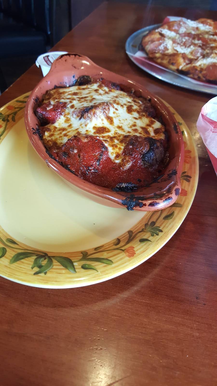 Bentinos Pizza | restaurant | 100 West Washington Street, Jamestown, OH 45335, USA | 9376757200 OR +1 937-675-7200