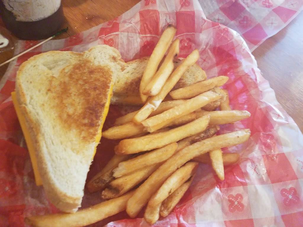 Ritchies Backyard BBQ | restaurant | 577 S W St, Piketon, OH 45661, USA | 7404436303 OR +1 740-443-6303