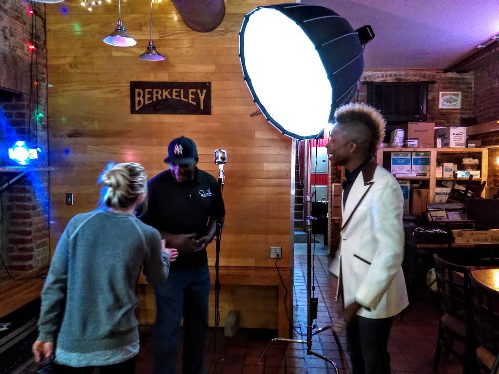 Berkeley Cafe | cafe | 217 W Martin St, Raleigh, NC 27601, USA | 9198289190 OR +1 919-828-9190