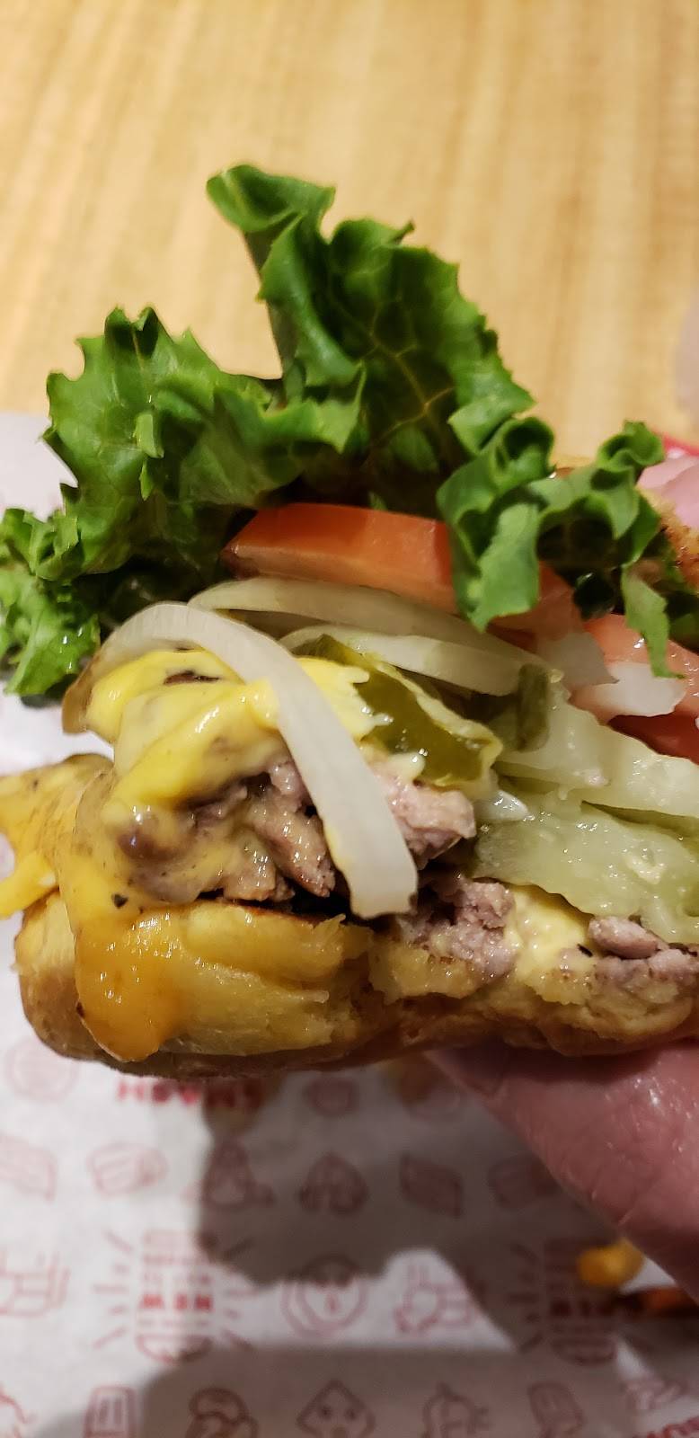 Smashburger | restaurant | 7740 W Alameda Ave ste b, Lakewood, CO 80226, USA | 3032178441 OR +1 303-217-8441