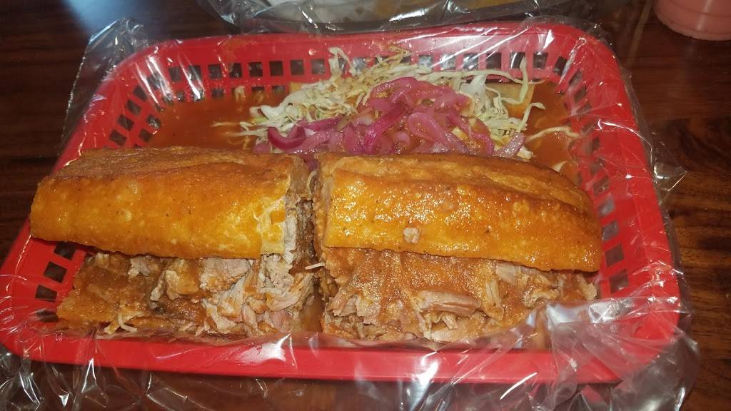 Tortas Ahogadas Tradicion Tapatía | restaurant | 2003 Story Rd Uit 100, San Jose, CA 95122, USA | 4086188958 OR +1 408-618-8958