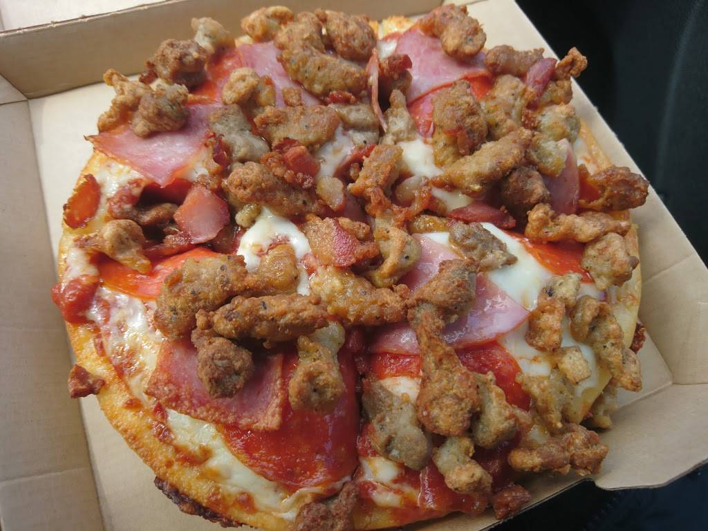 Pizza Hut | restaurant | 2017 S Bend Ave, South Bend, IN 46637, USA | 5742739944 OR +1 574-273-9944