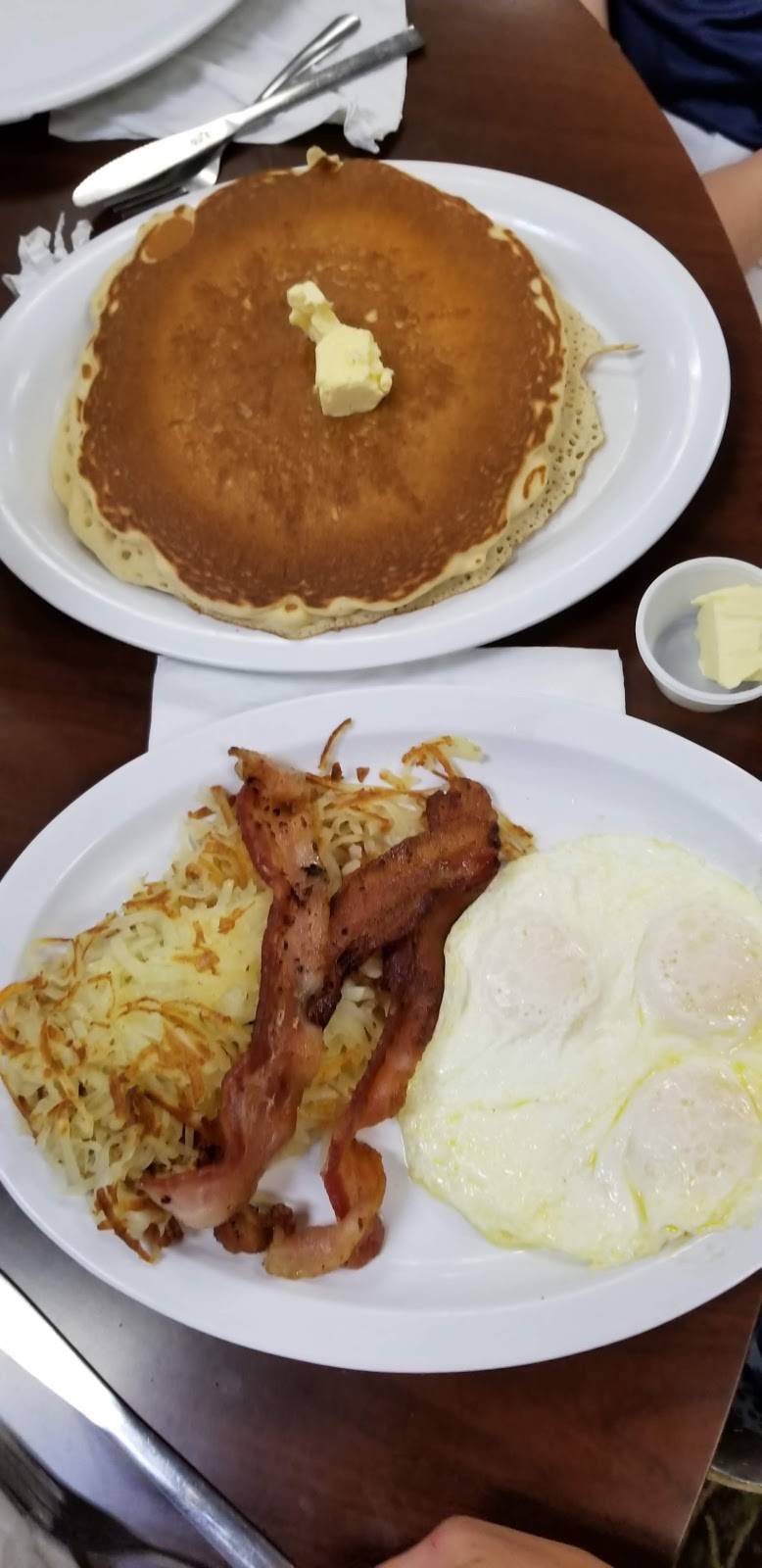 La Casita Mexican Food | restaurant | 9416 N Hwy 6 Loop, Navasota, TX 77868, USA | 9368703040 OR +1 936-870-3040