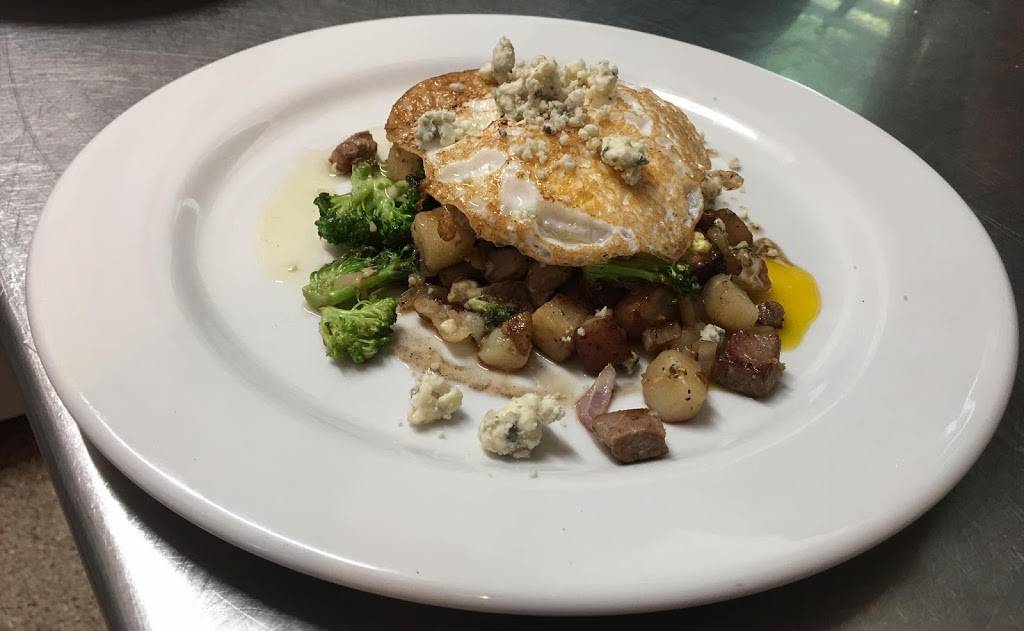 The Bleu Dog Cafe | restaurant | 14689 Welch Trail, Welch, MN 55089, USA | 6513887494 OR +1 651-388-7494