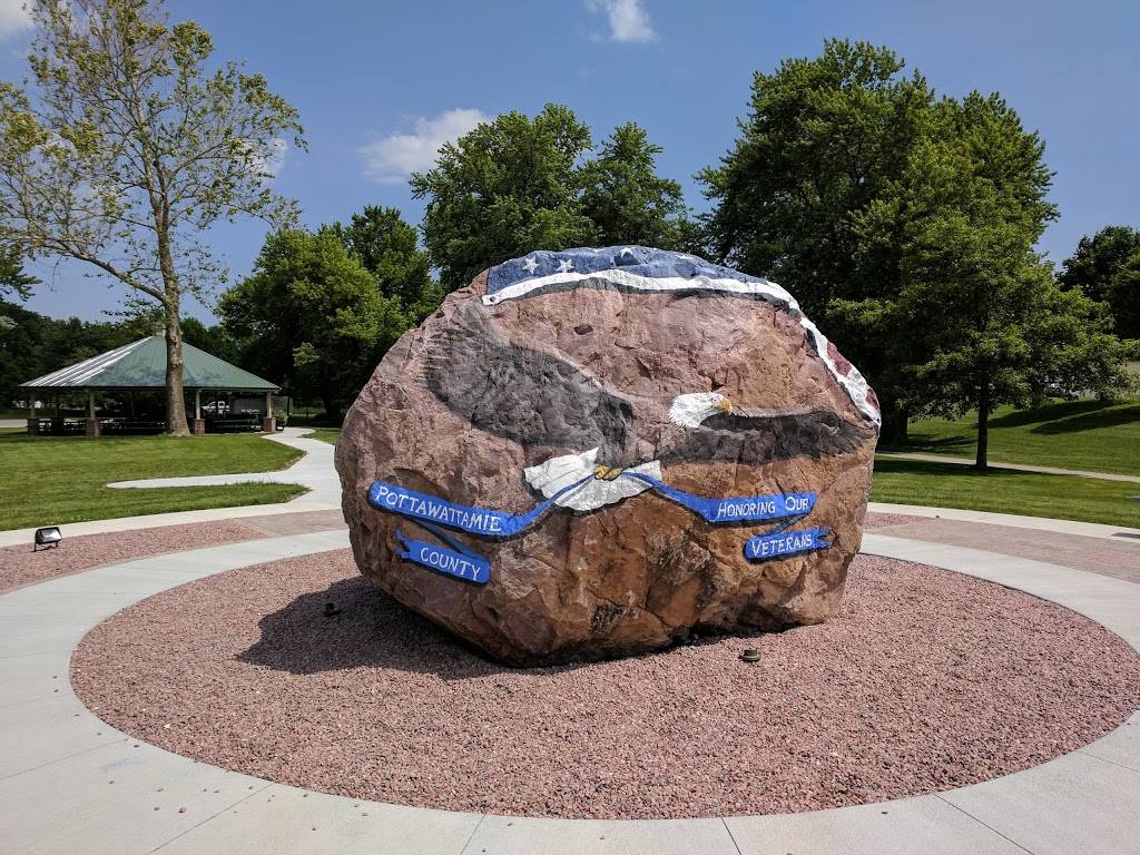 The Buck Snort | restaurant | 310 Dr Van Zee Rd Dr, Oakland, IA 51560, USA | 7124823515 OR +1 712-482-3515