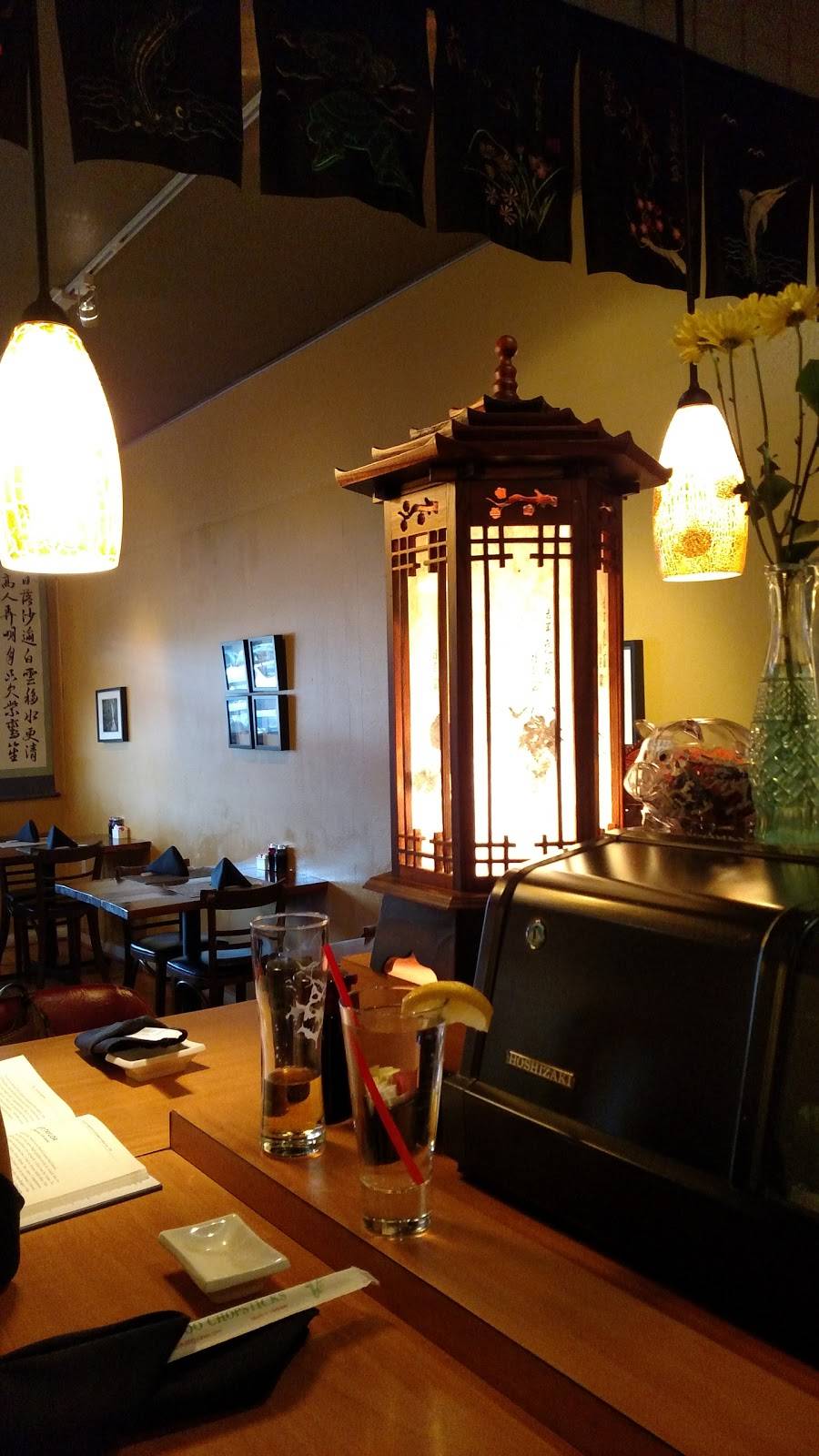 Sushi House | restaurant | 5619 W Lovers Ln, Dallas, TX 75209, USA | 2143502100 OR +1 214-350-2100