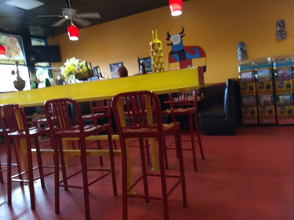 Pupusas La Familiar Restaurant | restaurant | 4524 E Tropicana Ave, Las Vegas, NV 89121, USA | 7025470234 OR +1 702-547-0234