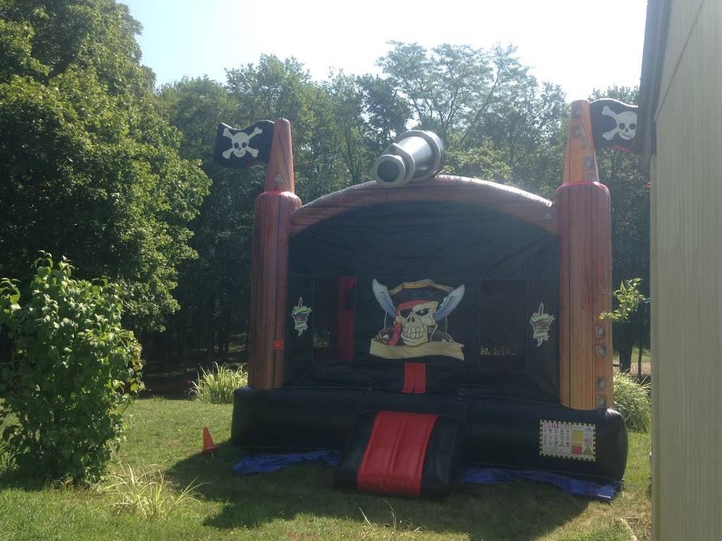 Extravaganza Entertainment | meal takeaway | 1039 us 9 north, Howell Township, NJ 07731, USA | 7329019314 OR +1 732-901-9314