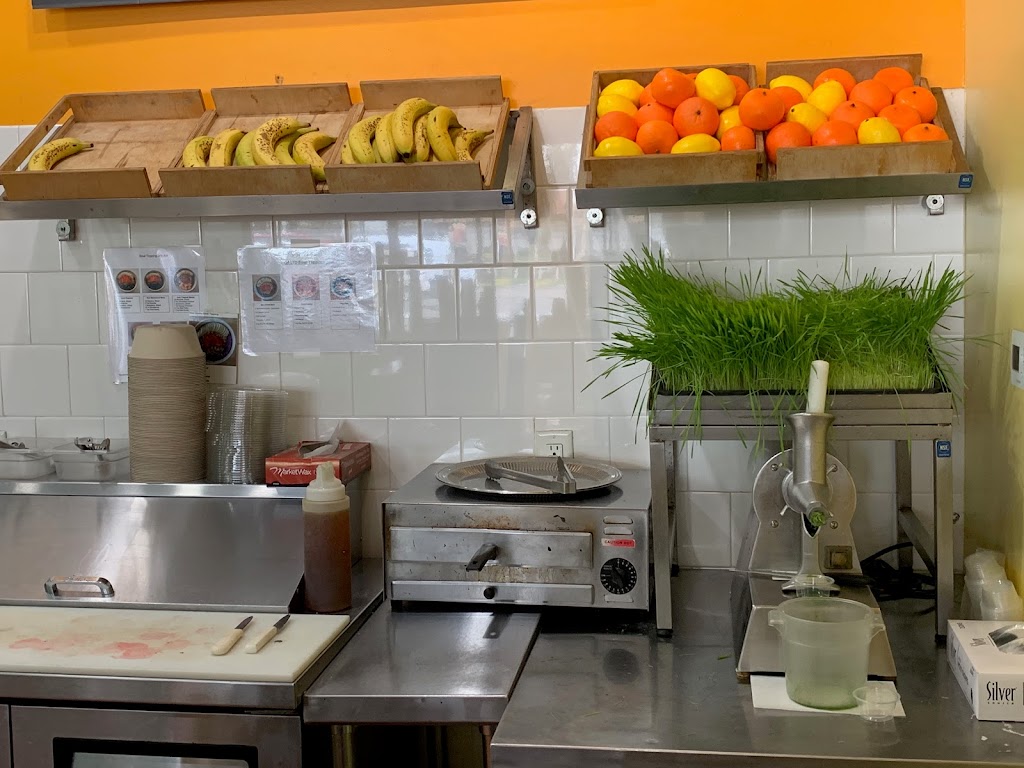 Robeks Fresh Juices & Smoothies | restaurant | 8250 Mira Mesa Blvd, San Diego, CA 92126, USA | 8582714585 OR +1 858-271-4585