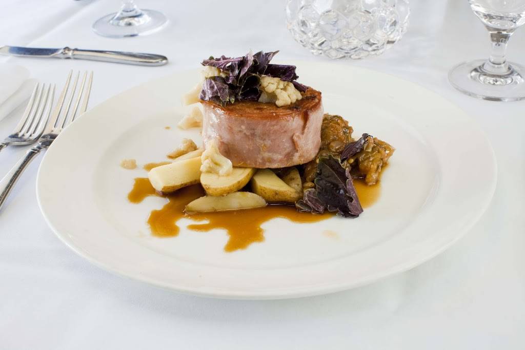 Vie | restaurant | 4471 Lawn Ave, Western Springs, IL 60558, USA | 7082462082 OR +1 708-246-2082