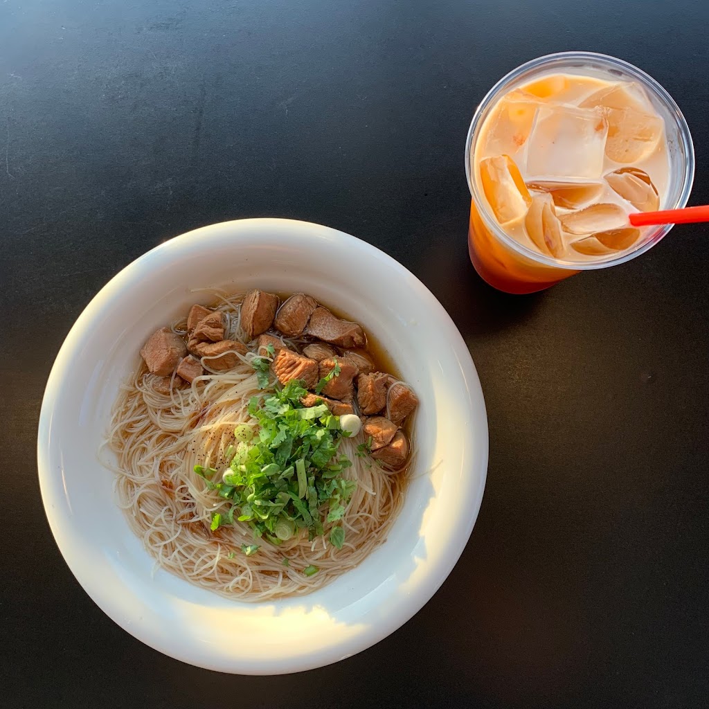 Thai Pot Noodles Shop | restaurant | 5691 N Milwaukee Ave, Chicago, IL 60646, USA | 7739930486 OR +1 773-993-0486