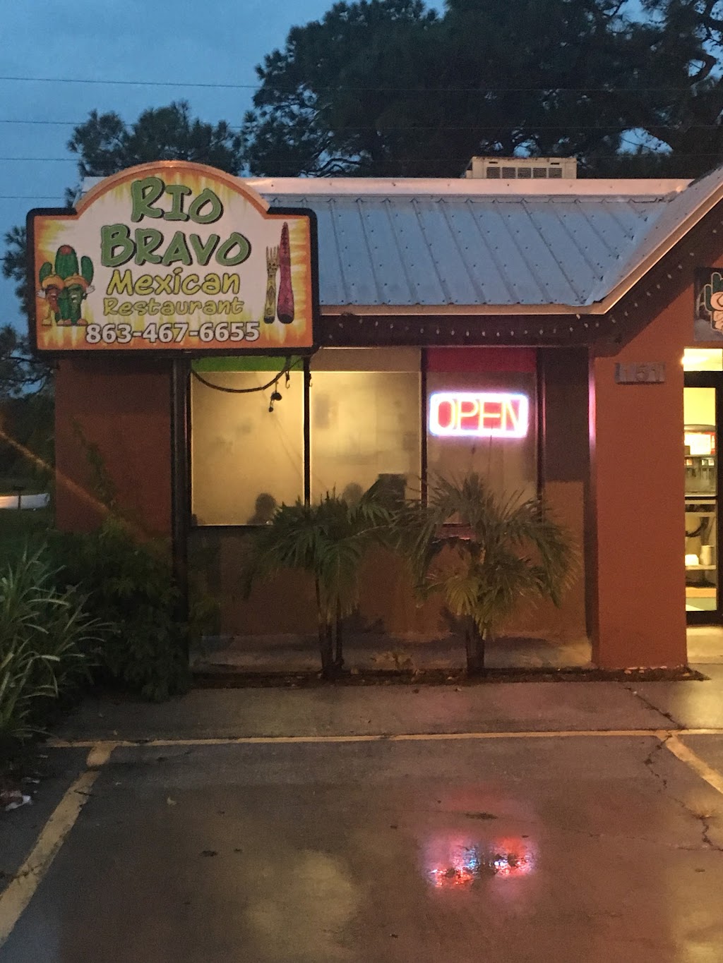 Rio Bravo Mexican Restaurant | restaurant | 151 NW 36th St, Okeechobee, FL 34972, USA | 8634676655 OR +1 863-467-6655
