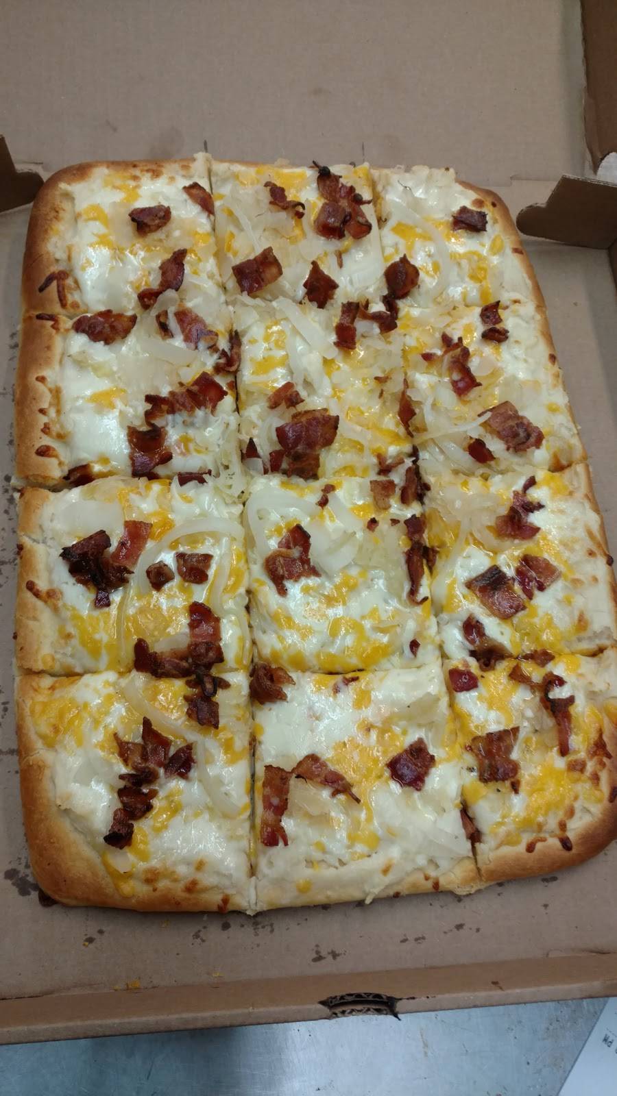 Dinos Restaurant & Pizza | restaurant | 10941 Mahoning Ave, North Jackson, OH 44451, USA | 3305382263 OR +1 330-538-2263