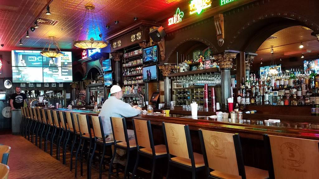 Ale Emporium | restaurant | 8617 Allisonville Rd, Indianapolis, IN 46250, USA | 3178421333 OR +1 317-842-1333