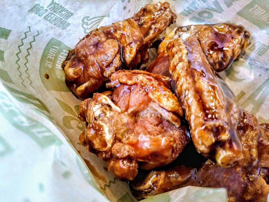 Wingstop | restaurant | 12014 E Colonial Dr, Orlando, FL 32826, USA | 4077203600 OR +1 407-720-3600