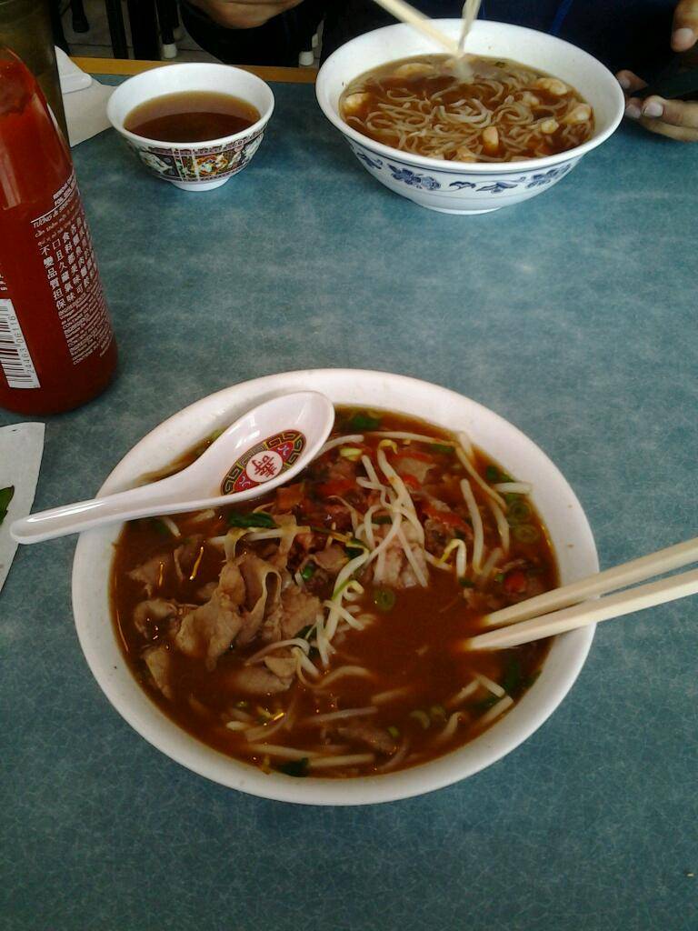 Pho 88 Restaurant | restaurant | 232 W Broad St, Falls Church, VA 22046, USA | 7035338233 OR +1 703-533-8233