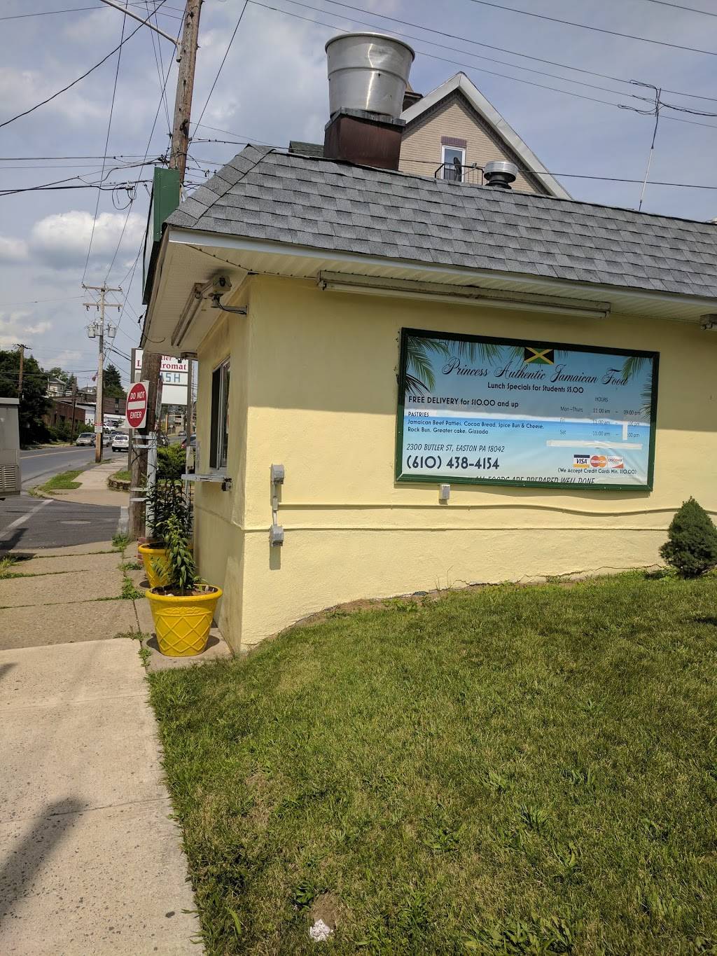 Princess Authentic Jamaican Food | restaurant | 2300 Butler St, Easton, PA 18042, USA | 6104384154 OR +1 610-438-4154