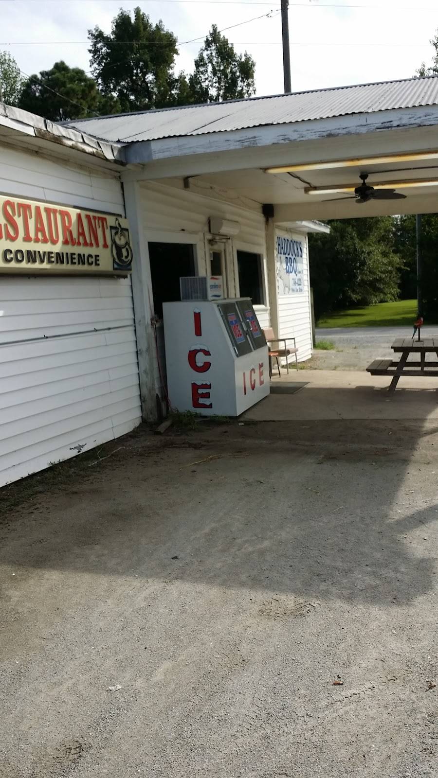 Haddocks Barbecue | restaurant | 10796 County Home Rd, Ayden, NC 28513, USA | 2527464222 OR +1 252-746-4222