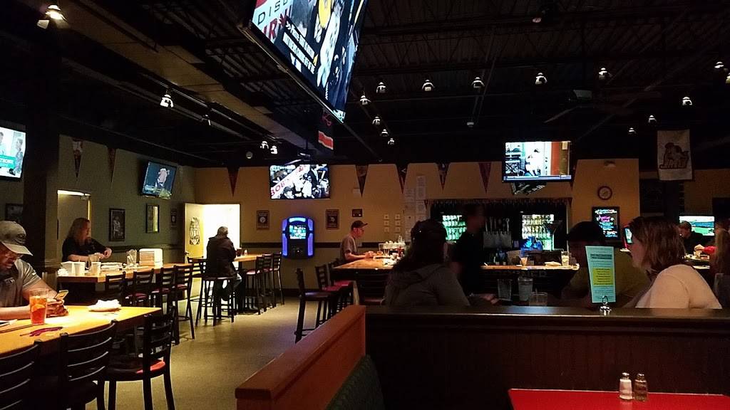 AJ Gators Sports Bar and Grill | restaurant | 9575 Shore Dr, Norfolk, VA 23518, USA | 7572285857 OR +1 757-228-5857