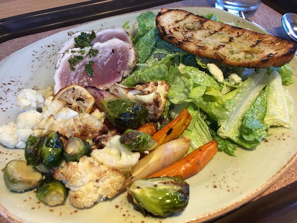 Tender Greens | restaurant | 201 Arizona Ave, Santa Monica, CA 90401, USA | 3105872777 OR +1 310-587-2777