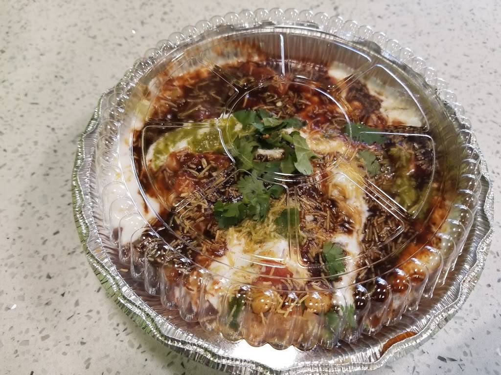 ROYAL PAAN | restaurant | 1010 Dream Crest Rd Unit 4, Mississauga, ON L5V 3A4, Canada | 9058130004 OR +1 905-813-0004