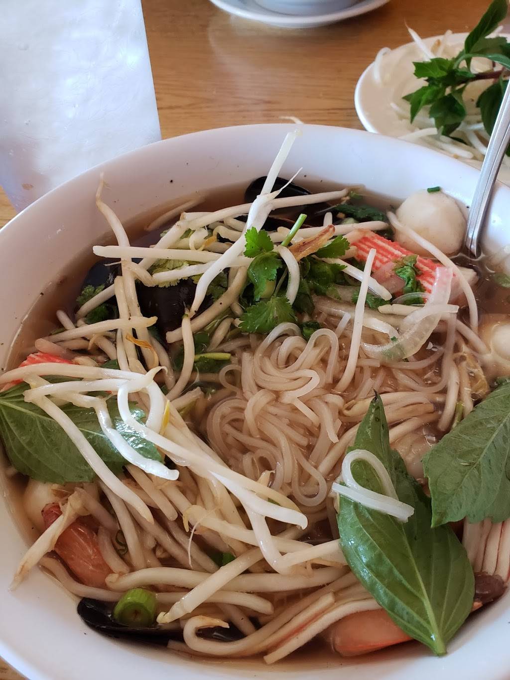 Pho PQ | restaurant | 10706 Bridgeport Way SW, Lakewood, WA 98499, USA | 2535840229 OR +1 253-584-0229