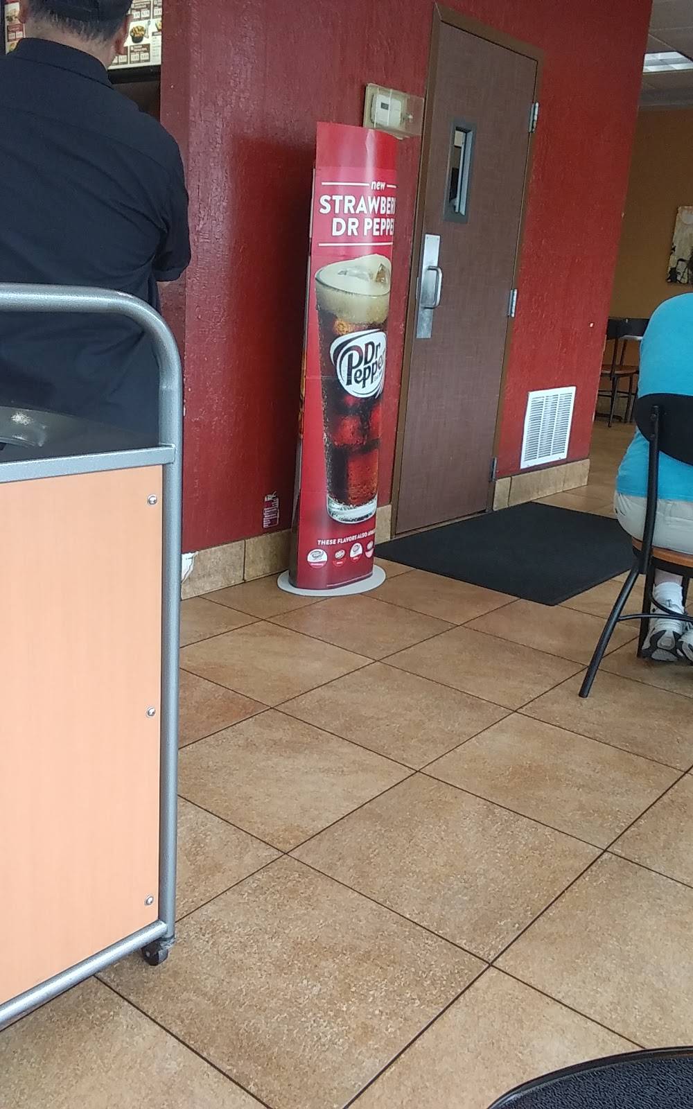 Jack in the Box | restaurant | 2197 San Pablo Ave, Berkeley, CA 94702, USA | 5108413574 OR +1 510-841-3574