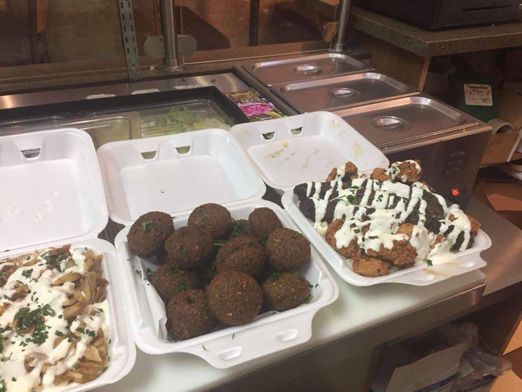 Pita Hot | restaurant | 35 Harvard Rd, Guelph, ON N1G 3A2, Canada | 5192657483 OR +1 519-265-7483