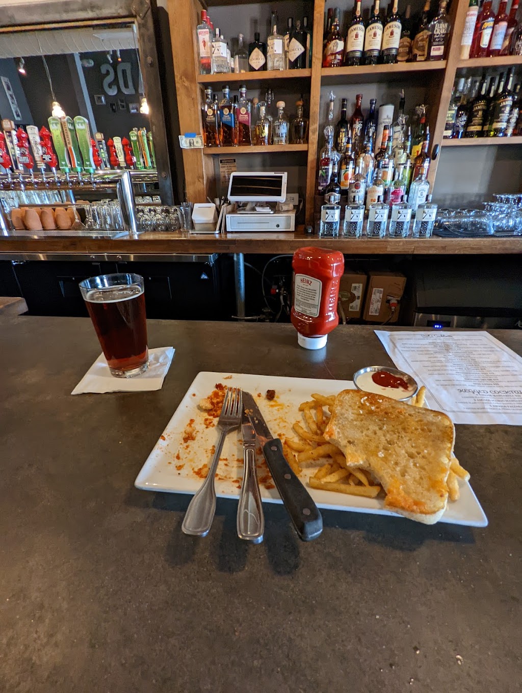 Dads Modern Cocktails & Eatery | restaurant | 7337 E Shea Blvd, Scottsdale, AZ 85253, USA | 4805974584 OR +1 480-597-4584