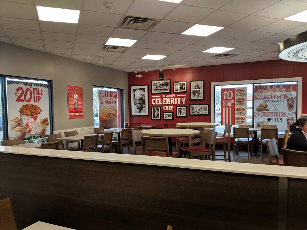 KFC | restaurant | 680 E Horizon Dr, Henderson, NV 89015, USA | 7022931982 OR +1 702-293-1982