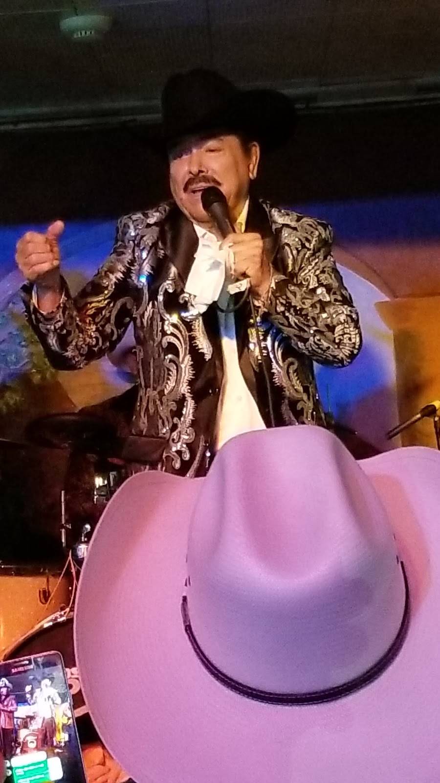 La Quinta Real Restaurant | restaurant | 3207, 400 E Compton Blvd, Compton, CA 90221, USA | 3106355256 OR +1 310-635-5256