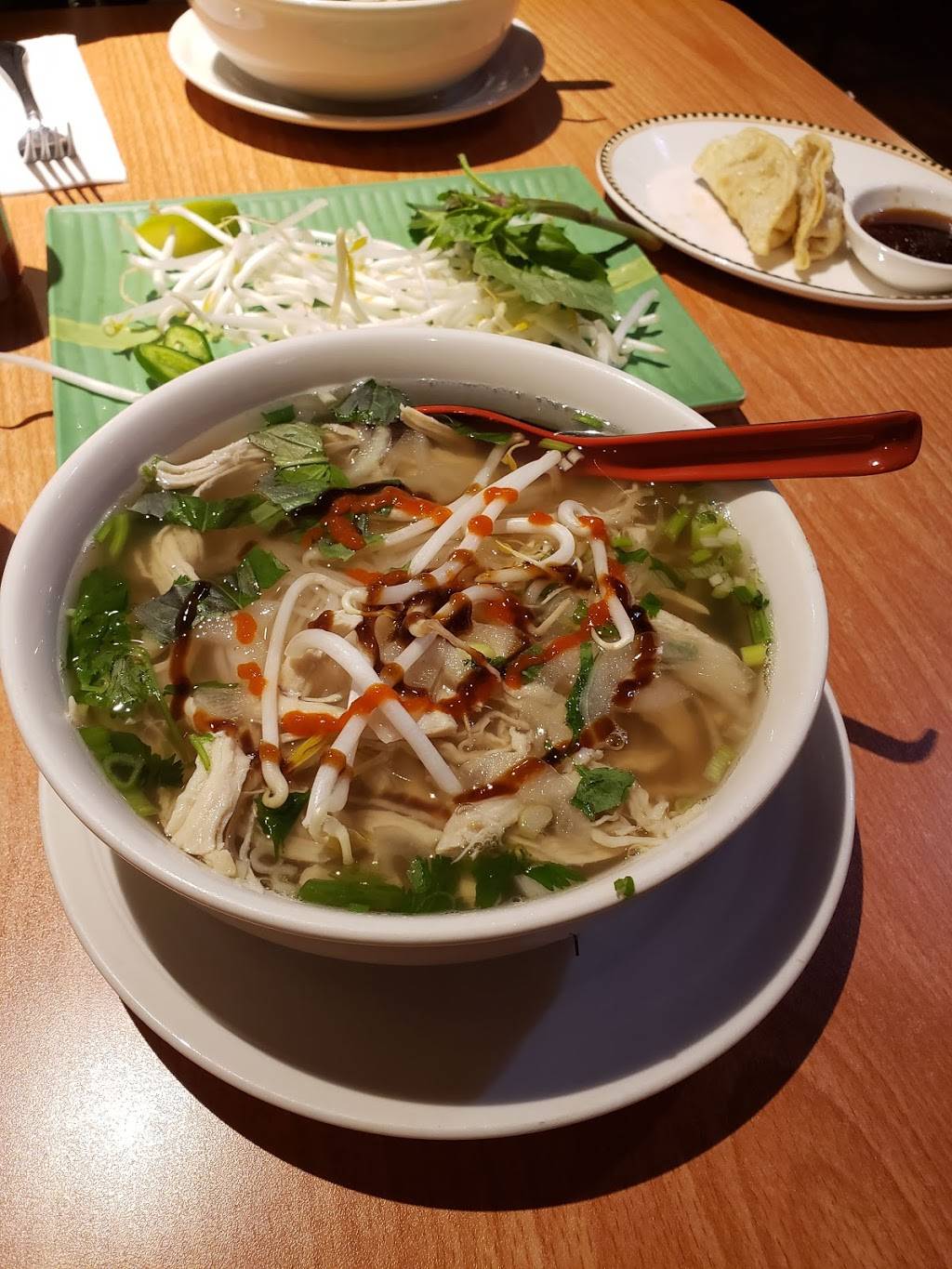 Pho Yummy | restaurant | 1508 2nd St, Marysville, WA 98270, USA | 3603868875 OR +1 360-386-8875