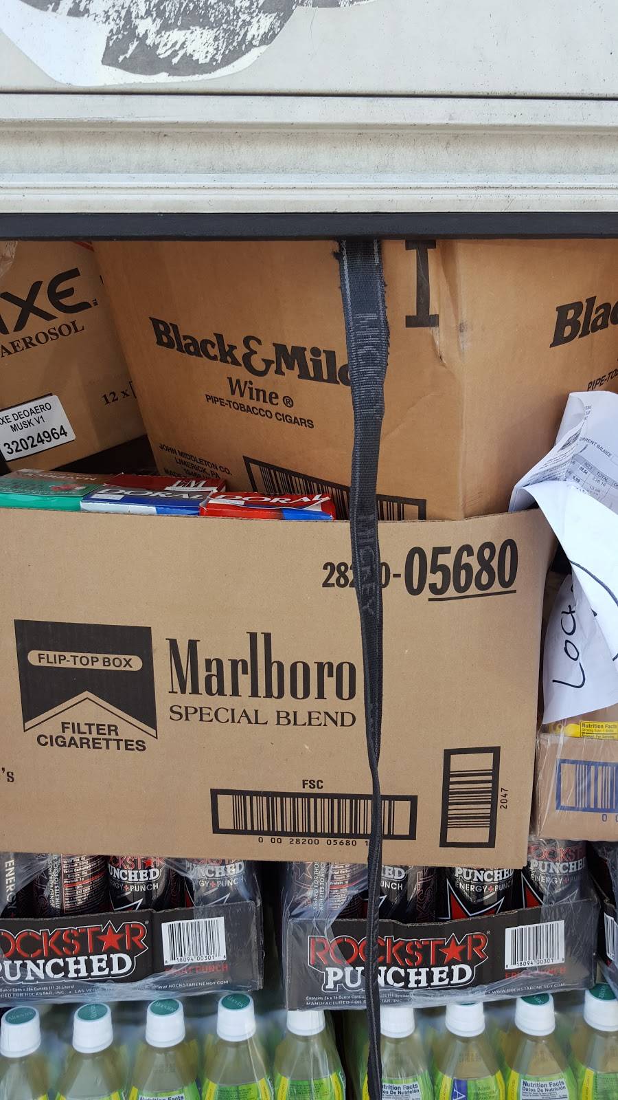 Lockport Discount and Pizza | meal takeaway | 615 Crescent Ave, Lockport, LA 70374, USA | 9855328366 OR +1 985-532-8366