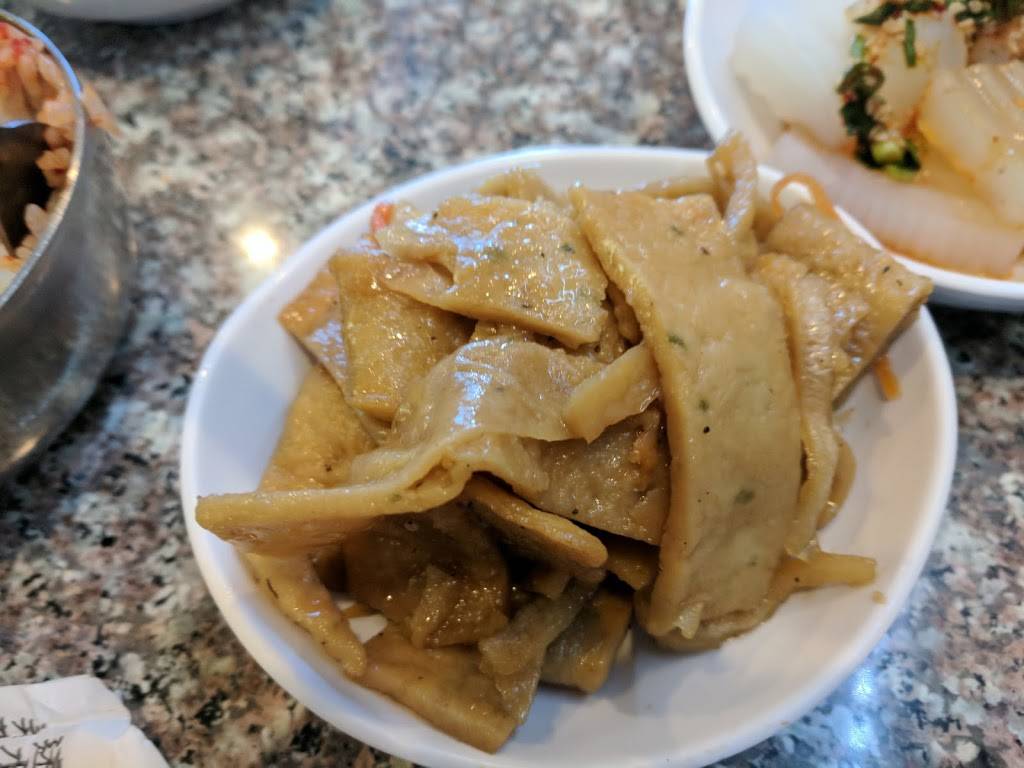 Lees Korean BBQ & Tofu House | restaurant | 23360 Valencia Blvd, Valencia, CA 91355, USA | 6612542307 OR +1 661-254-2307