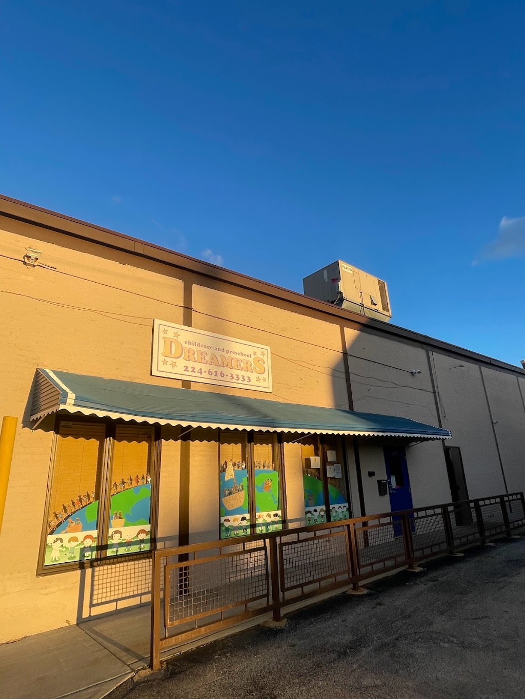 Dreamers Childcare and Preschool | restaurant | 2682 Golf Rd, Glenview, IL 60025, USA | 2246163333 OR +1 224-616-3333