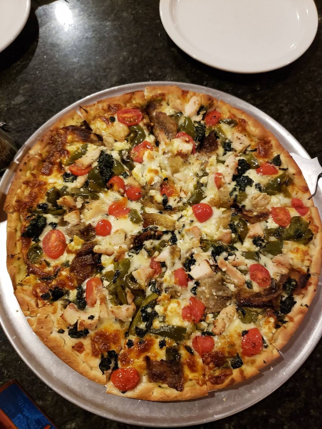 Pine Loft Pizzeria & Cafe | cafe | 1474 Berlin Turnpike, Berlin, CT 06037, USA | 8608289797 OR +1 860-828-9797