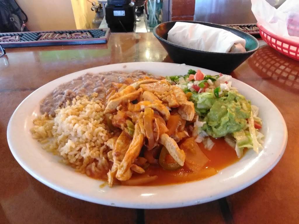 Cafe Chihuahua | restaurant | 2250 S Federal Blvd, Denver, CO 80219, USA | 3039344556 OR +1 303-934-4556