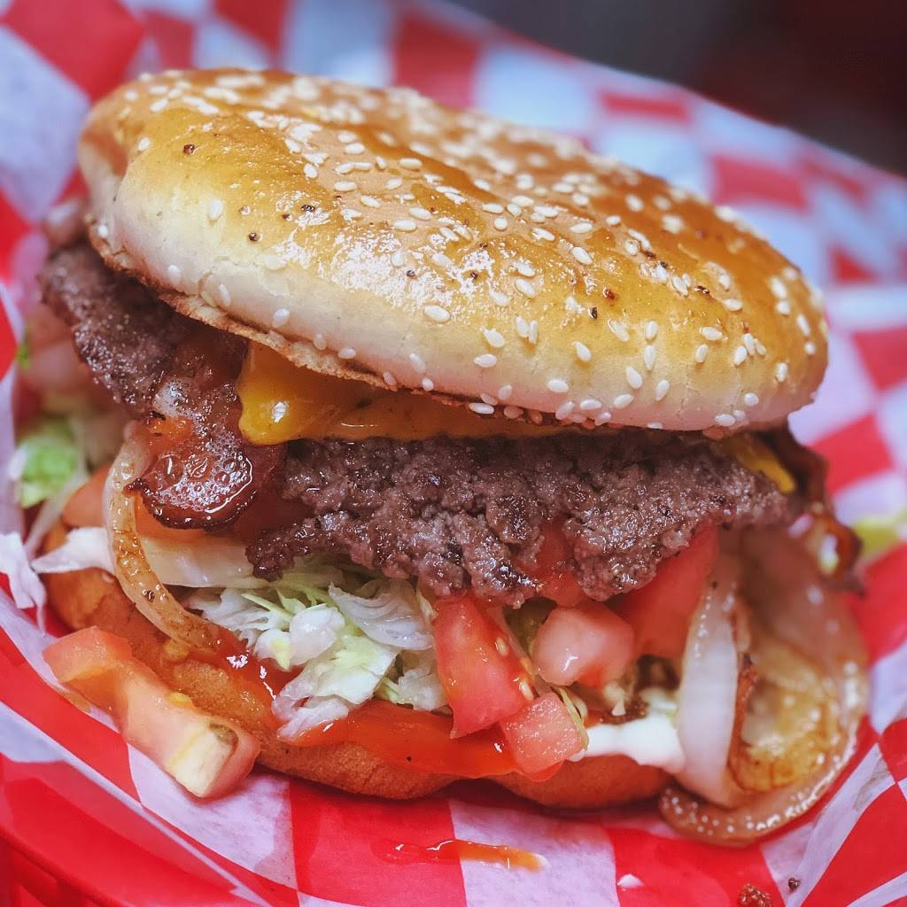 Filés Burgers | restaurant | 543 Ceralvo St, San Antonio, TX 78207, USA | 2102671330 OR +1 210-267-1330