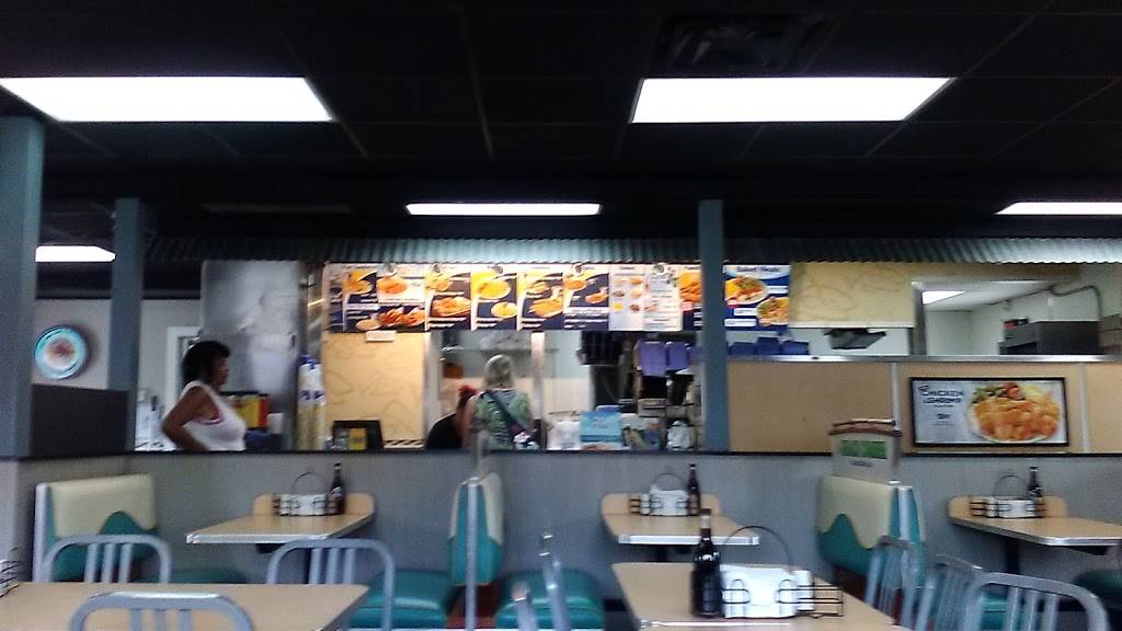 Long John Silvers | restaurant | 5447 New Cut Rd, Louisville, KY 40214, USA | 5023611951 OR +1 502-361-1951