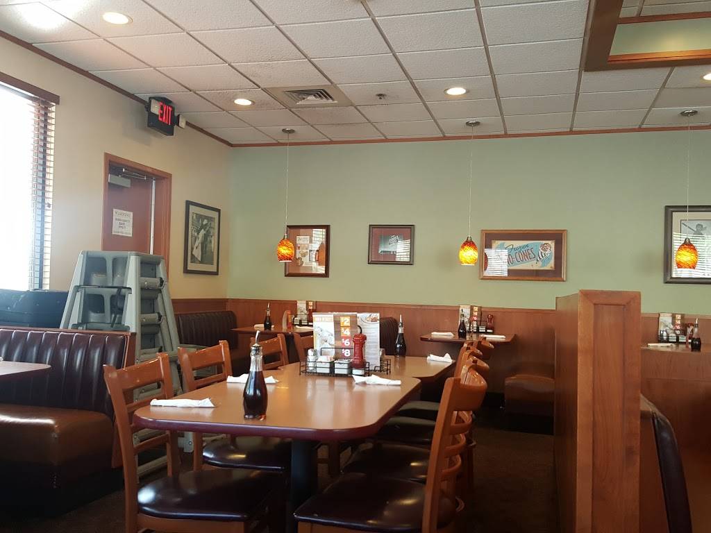 Dennys | restaurant | 441 S Watson Rd, Buckeye, AZ 85326, USA | 6233868500 OR +1 623-386-8500