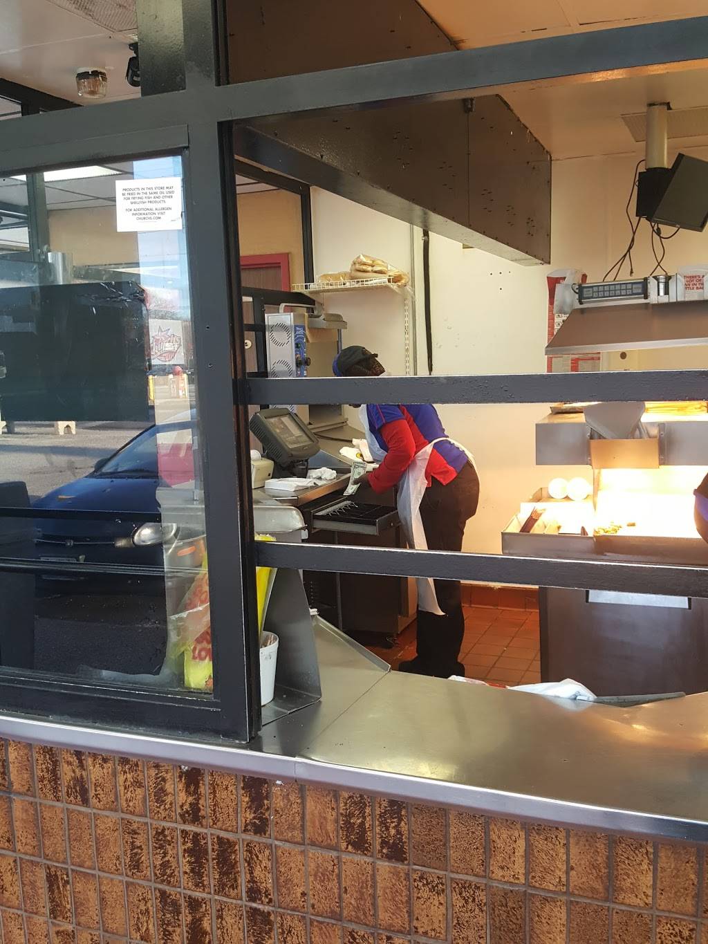 Churchs Chicken | restaurant | 7102 S. Stoney Island, Chicago, IL 60649, USA | 7736840993 OR +1 773-684-0993