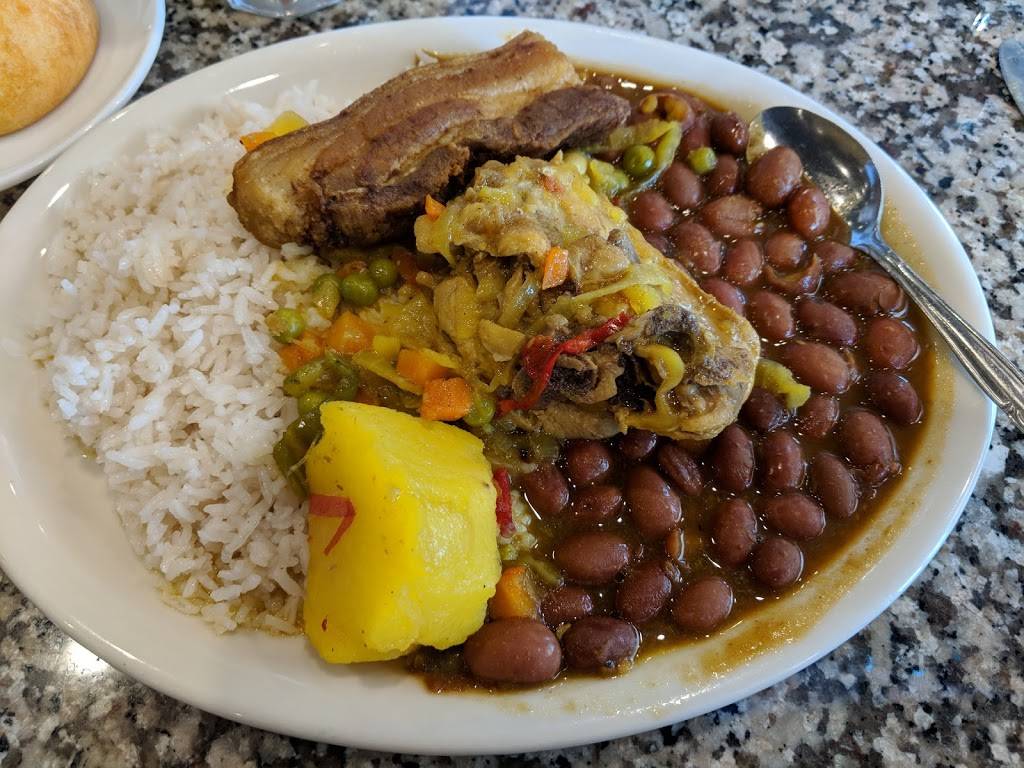 Moliendo Cafe | restaurant | 791 Madison Ave, Albany, NY 12208, USA | 5188989081 OR +1 518-898-9081