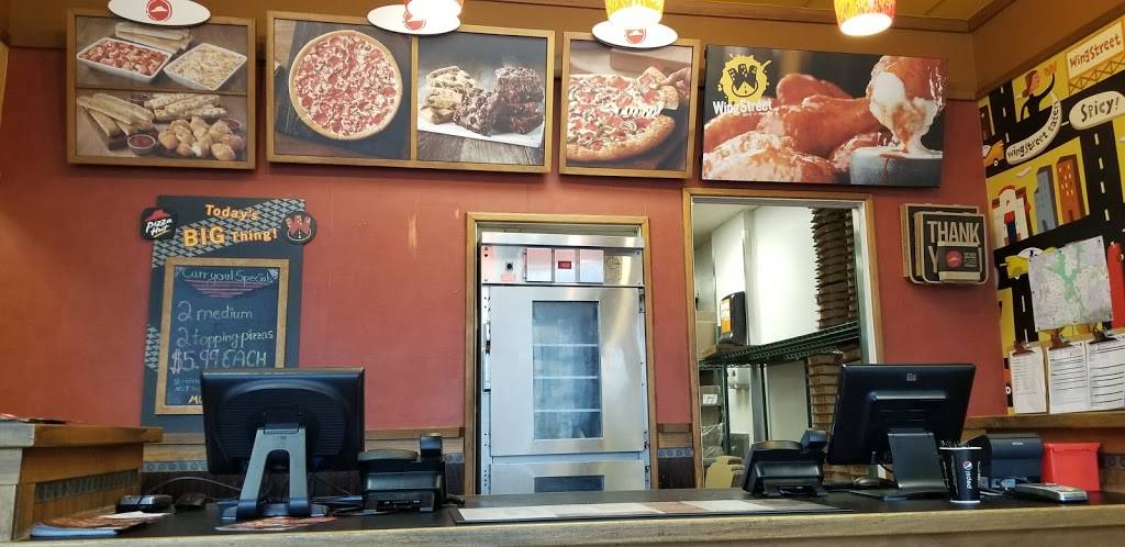 Pizza Hut | restaurant | 5556 Norbeck Rd, Rockville, MD 20853, USA | 3018715100 OR +1 301-871-5100