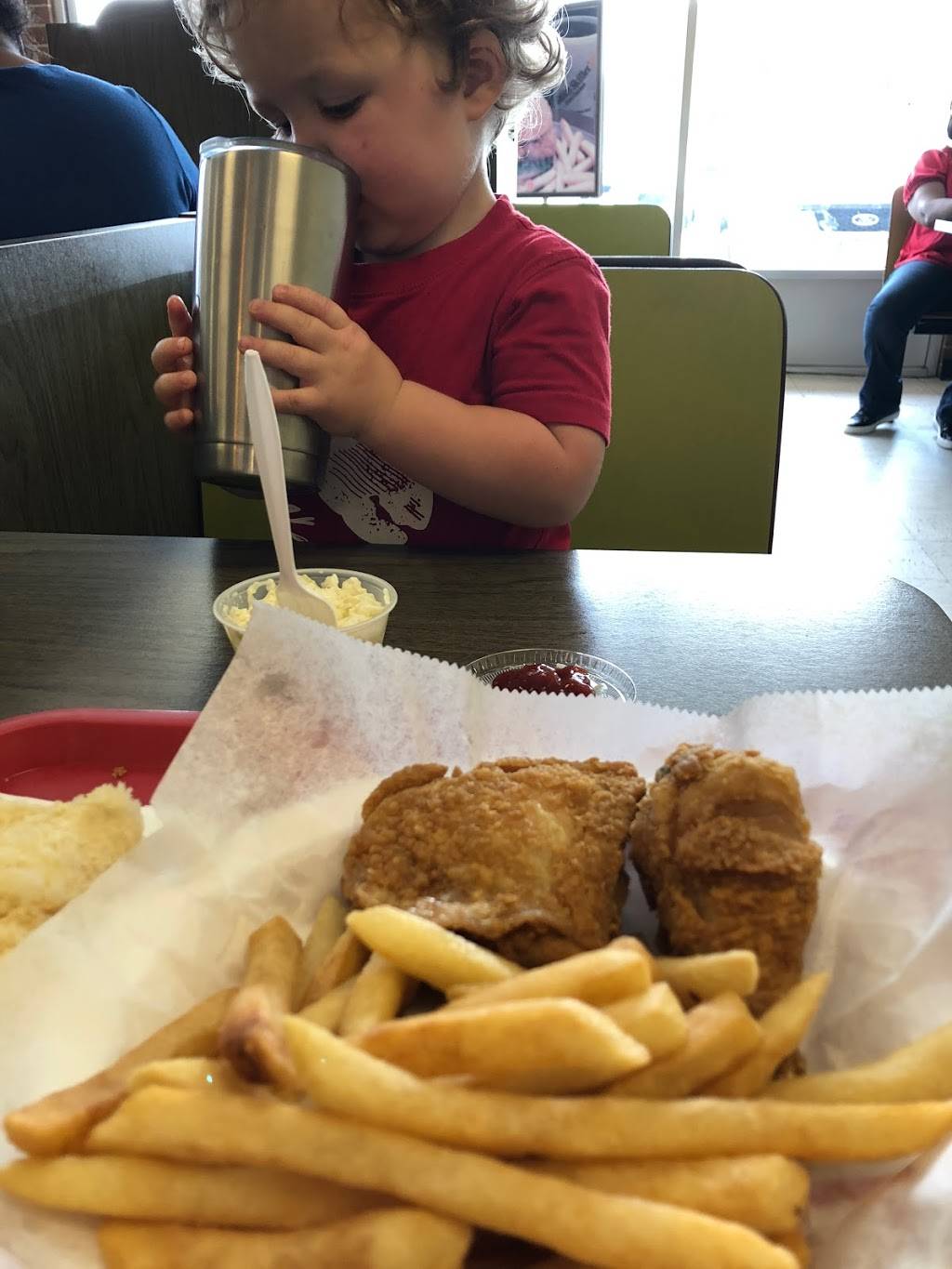 Golden Skillet | restaurant | 6116 Jahnke Rd, Richmond, VA 23225, USA | 8042330388 OR +1 804-233-0388