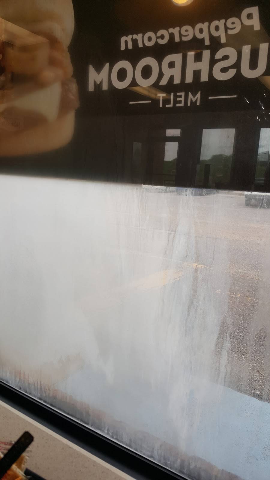 Wendys | restaurant | 511 E Main St, Senatobia, MS 38668, USA | 6625629969 OR +1 662-562-9969