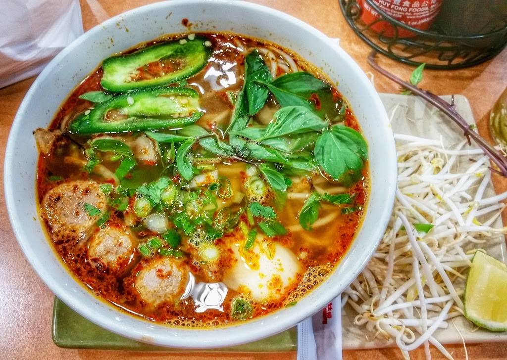 Bánh Mì & Chè Cali | restaurant | 135 S San Gabriel Blvd # A, San Gabriel, CA 91776, USA | 6262868728 OR +1 626-286-8728